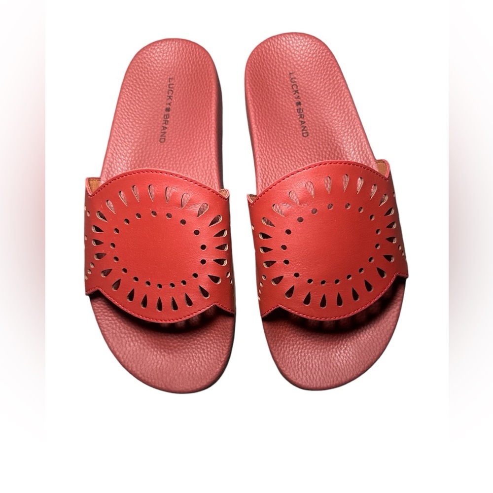 Lucky Brand Peetie Women’s Laser Cut Rancho Red Sandal Size 9